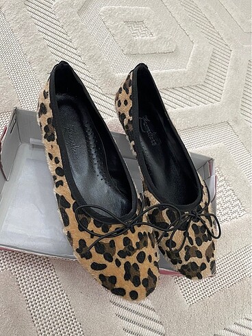 Leopar babet