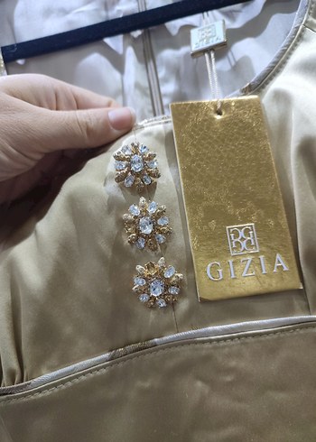 Bej Parlak V Yakalı Abiye Elbise - Görsel 2