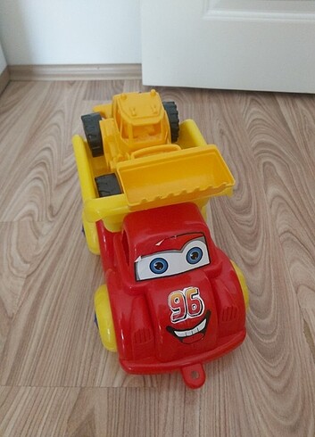 Beden Erkek Çocuk Oyuncak