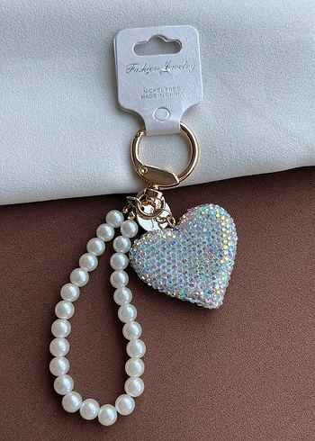 Zara Şık anahtarlıklar