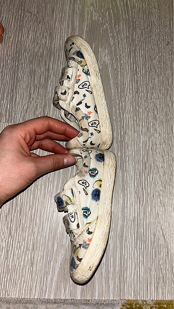 23 Beden Zara bebek ayakkabısı