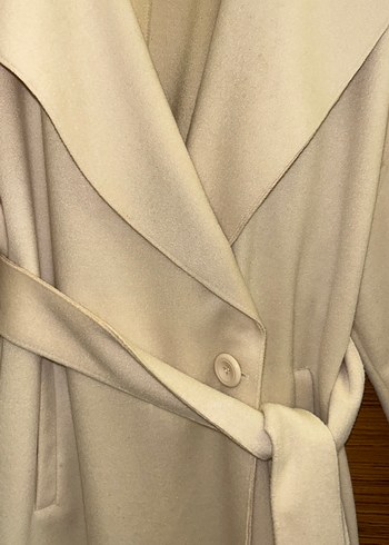 Bej Uzun Kollu Kadın Klasik Kaban - Görsel 4