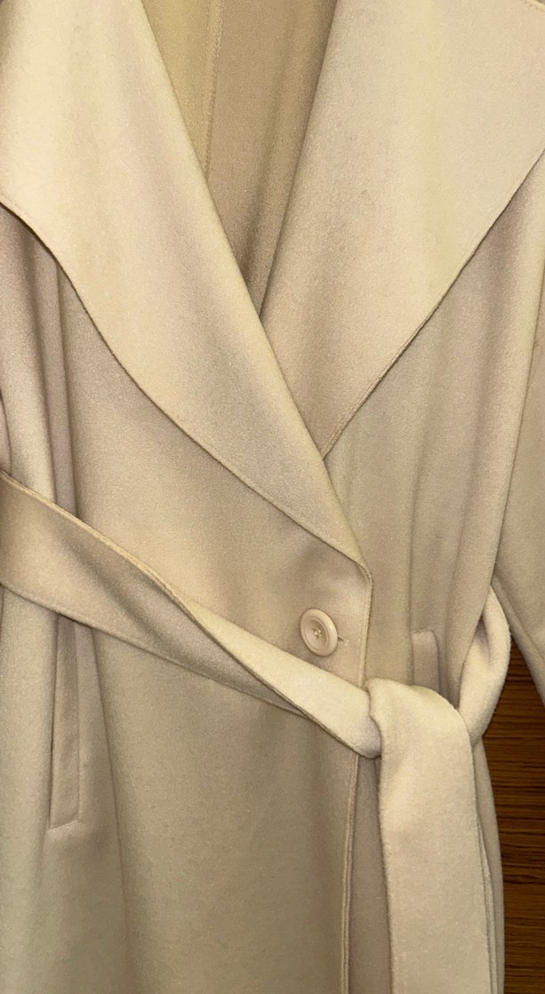 Bej Uzun Kollu Kadın Klasik Kaban - Görsel 4