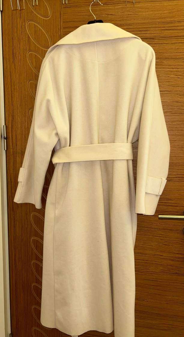 Bej Uzun Kollu Kadın Klasik Kaban - Görsel 3