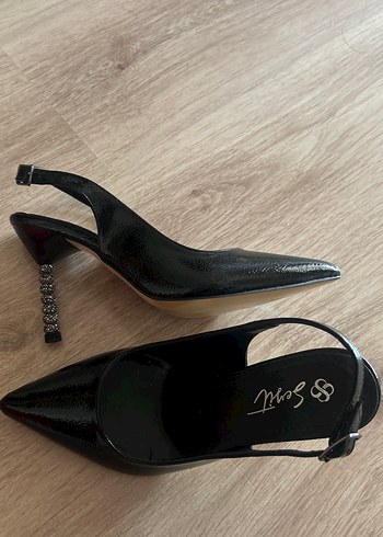 Parlak Siyah Yılan Desenli Stiletto Topuklu - Görsel 2