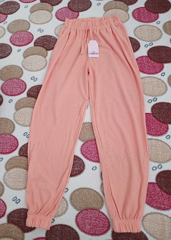 Bordo Pamuklu Kız Çocuk Dantelli Rahat Pantolon - Görsel 4