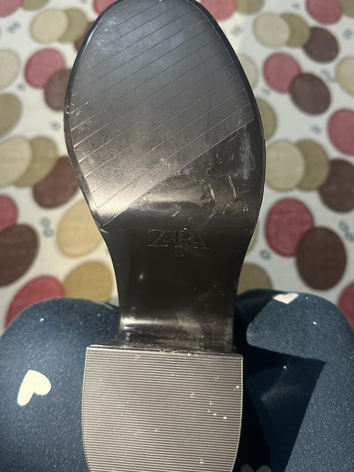 Kadın Siyah Deri Gotik Topuklu Bot - Görsel 3