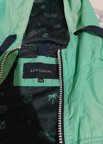 Erkek Yeşil Kapüşonlu Rüzgarlık - Görsel 5