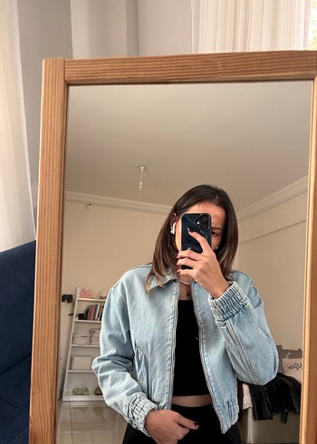 Gri Yüksek Yakalı Denim Ceket - Görsel 2