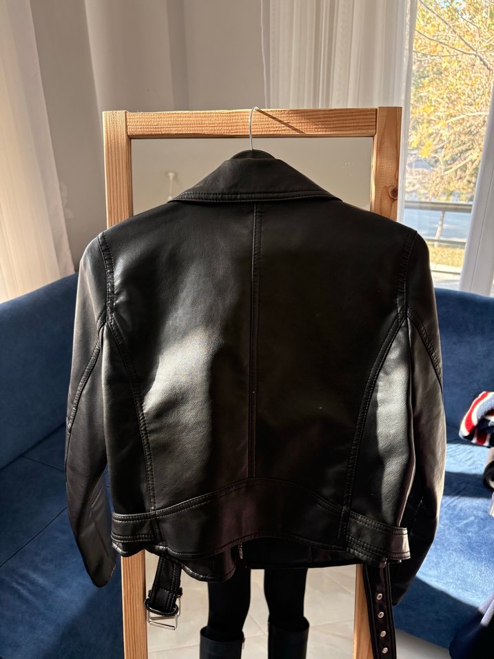 Siyah Deri Kadın Ceket - Görsel 4