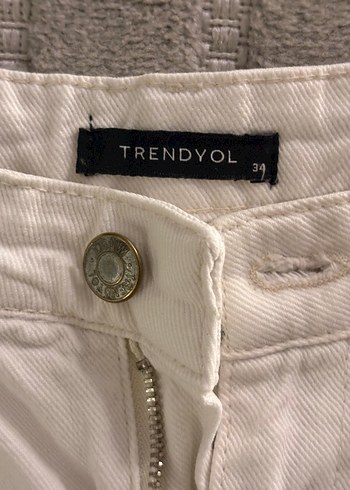 Beyaz Kadın Pamuklu Normal Boy Dar Kesim Jean - Görsel 18