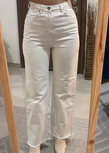 Beyaz Kadın Pamuklu Normal Boy Dar Kesim Jean - Görsel 6