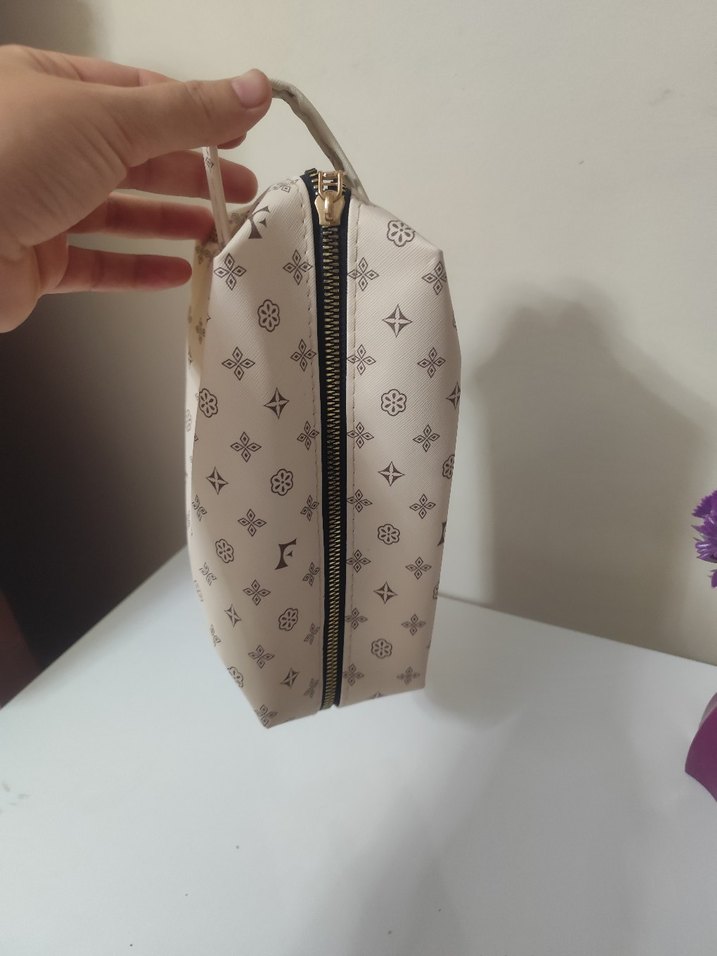 Bej Baskılı Kadın Makyaj Çantası - Görsel 2