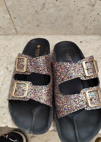 Kadın Terlik - Görsel 2