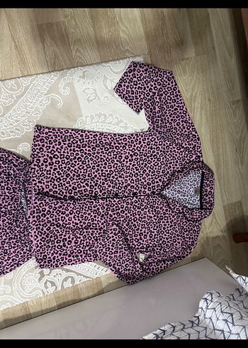 Kadın Mor Yılan Desenli Rahat Pijama Takımı - Görsel 3