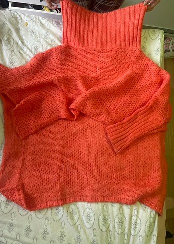 Turuncu önü kısa arkası uzun Boğazlı Triko Kadın Kazak - Görsel 2