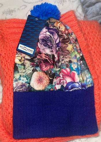 Çiçek Desenli Renkli Örgü Bere - Görsel 3