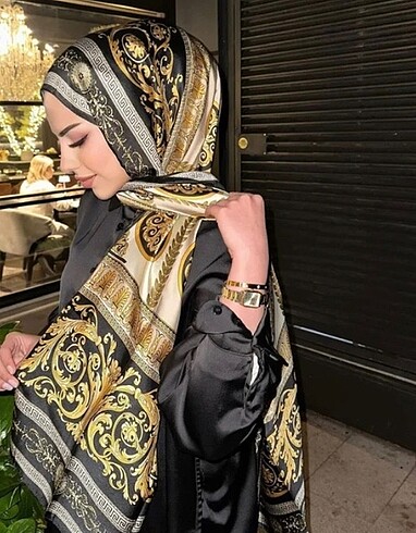İthal Şal Versace