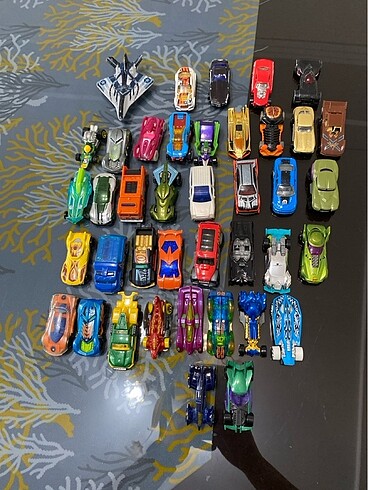 Beden Renk Hot wheels oyuncak araba