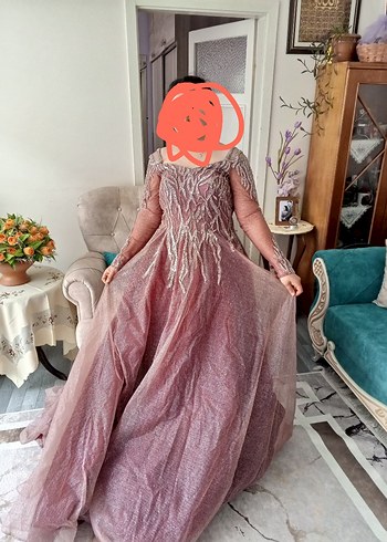 38 Beden pembe Renk Uzun Kollu İşlemeli Pembe Abiye Elbise