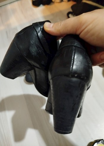 Siyah Rugan Tokalı Stiletto Kadın Bot - Görsel 4