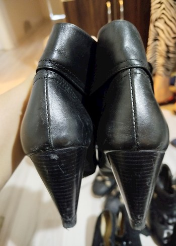 Bayan Topuklu Bot - Görsel 3