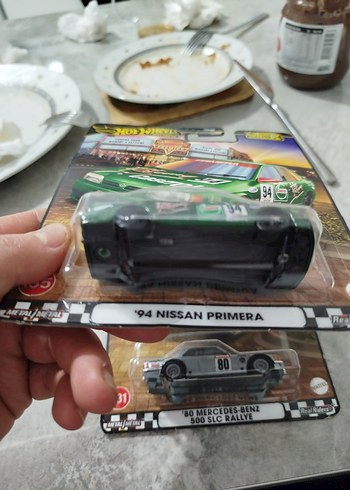 Yeşil '94 Nissan Primera Oyuncak Araba - Görsel 4