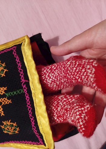 Renkli Geleneksel Kıyafetli Bebek - Görsel 5