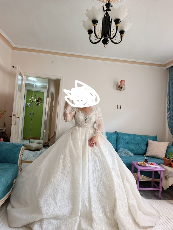 PRENSES MODEL AĞIR İŞLEMELİ GELİNLİK - Görsel 2