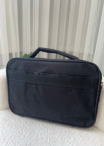 Laptop Çantası - Görsel 4