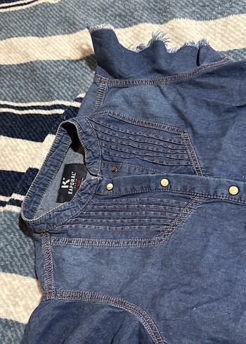 Kadın Koyu Mavi Denim Kısa Kollu Fırfırlı Gömlek - Görsel 2