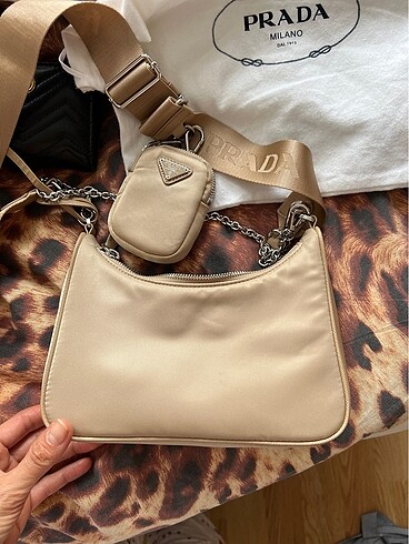 Prada Prada Re-Edition 2005 Re-Nylon Bag