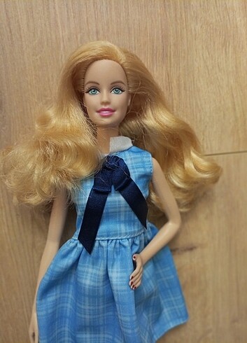 Barbie Temiz Barbie bebek 