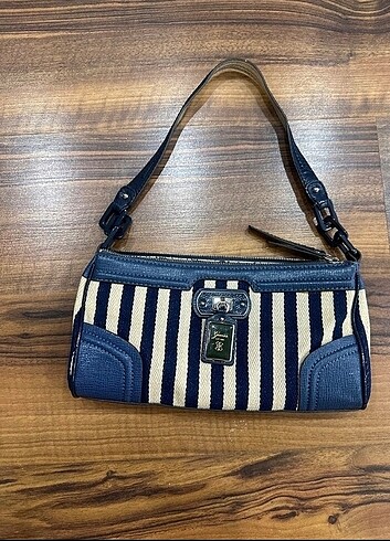 Guess çanta 