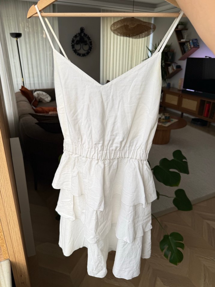 Koton Beyaz Keten V Yaka Fırfırlı Elbise - Görsel 2