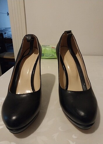 39 Beden siyah Renk Shoes topuklu ayakkabı