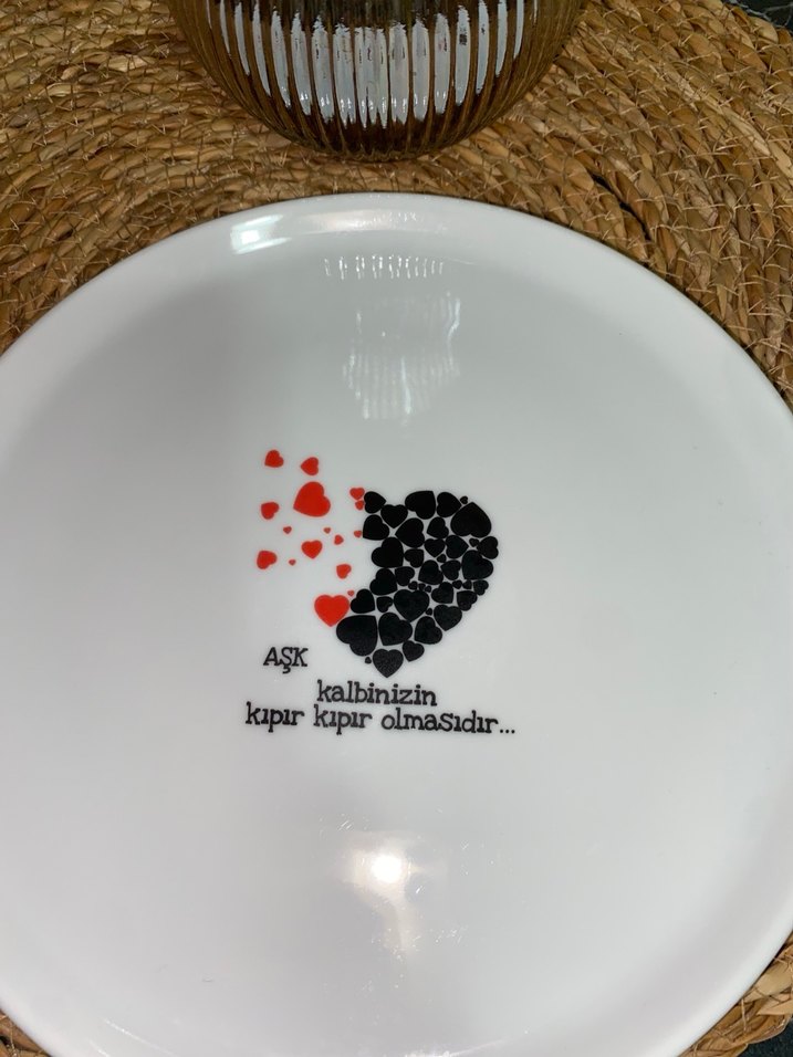 Bernardo Beyaz Seramik Fincan ve Tabak Seti - Görsel 3