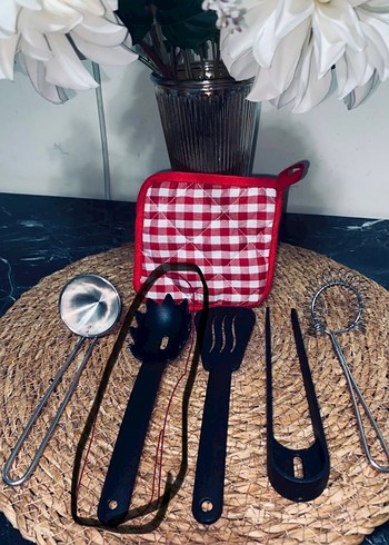 İkea oyuncak mutfak tencere seti - Görsel 3