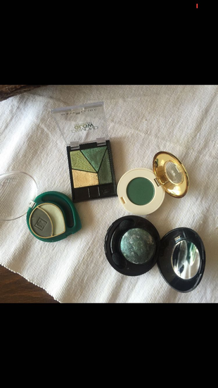 Yeşilin 8 tonu farlar maybelline - yves rocher - h&m - cherie an