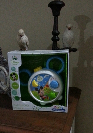 disney baby muzikli projektor yeni etiketli urun 
