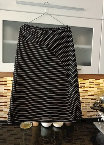m Beden siyah Renk Siyah Çizgili etek