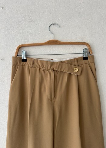l Beden Bej Midi Bol Kesim Kemerli Kadın Kumaş Pantolon