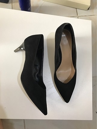 Bershka kısa ince topuk ayakkabı