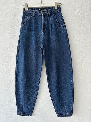 Zara 32 jean