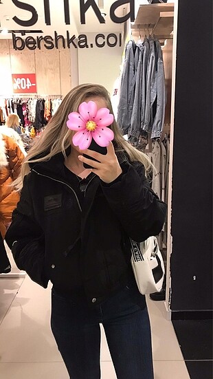 Bershka mont