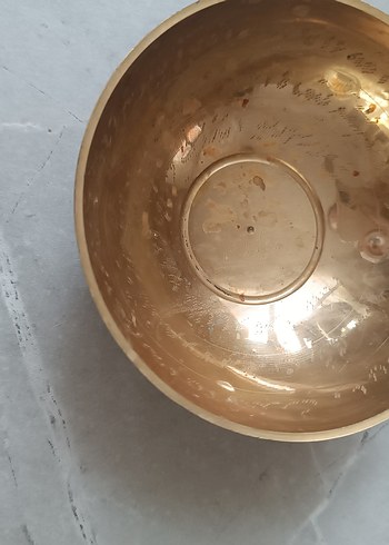 Parlak Altın Renkli Geleneksel Tabak - Görsel 2