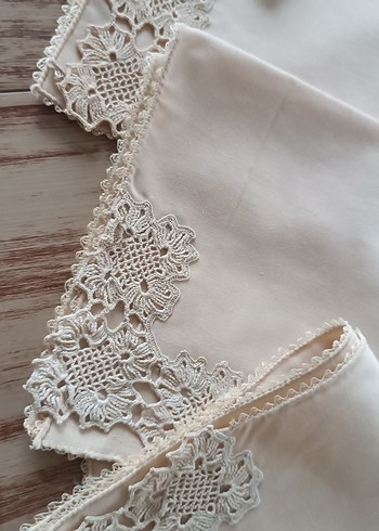 Geleneksel Nakışlı Örtüler - Görsel 2