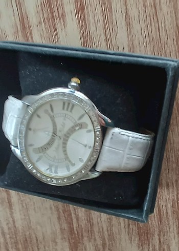 Beyaz Klasik Kadın Kol Saati - Görsel 5