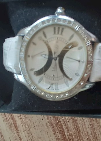 Beyaz Klasik Kadın Kol Saati - Görsel 4