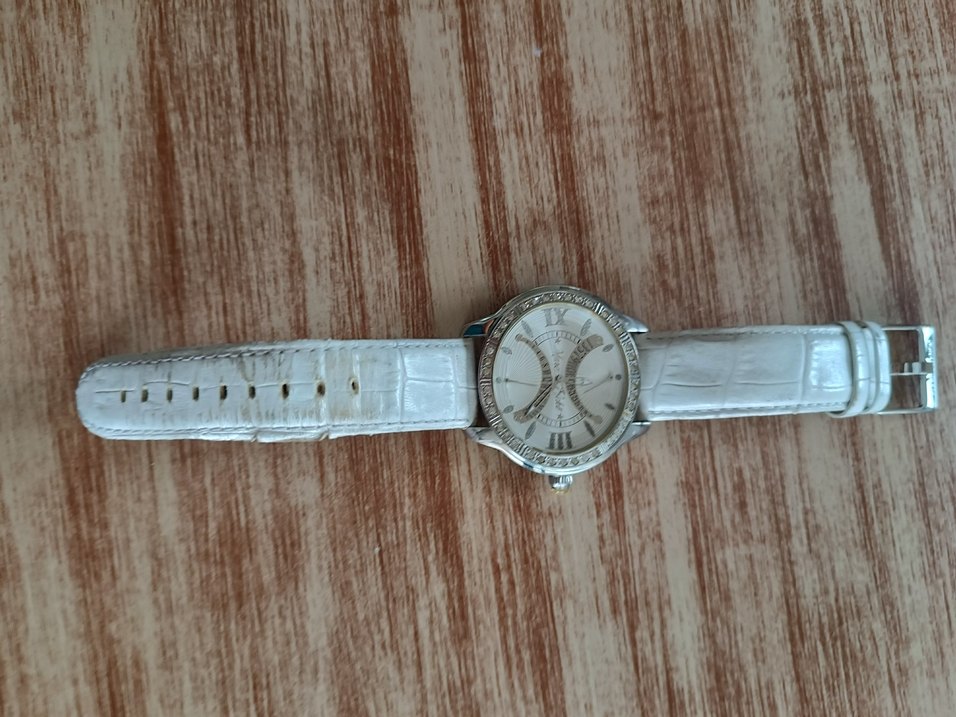 Beyaz Klasik Kadın Kol Saati - Görsel 3